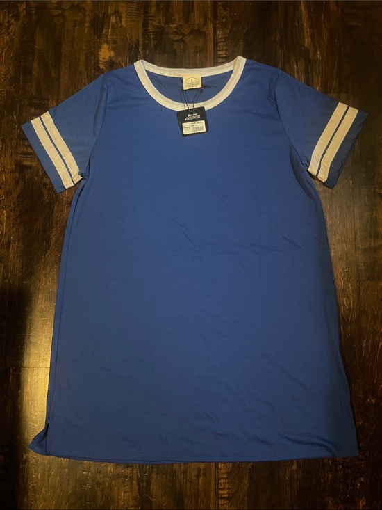 Dresses & Skirts - NWT Royal Blue Tee Dress with White Trim